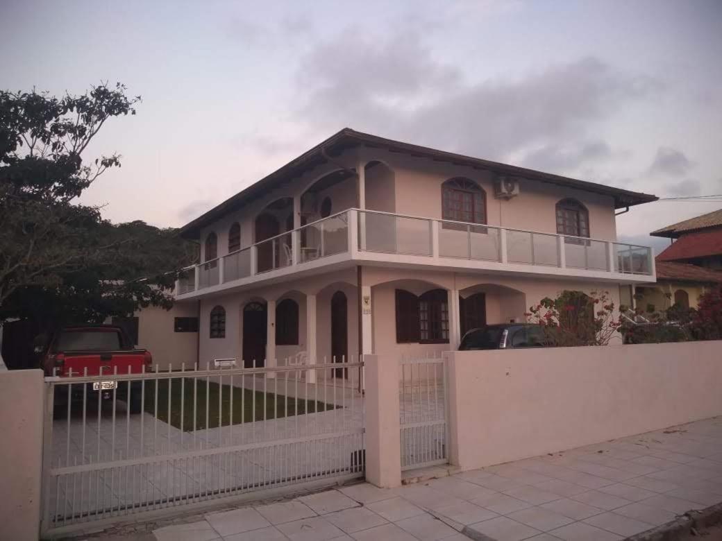 Apartamento De 2 Dormitorios Florianópolis Esterno foto